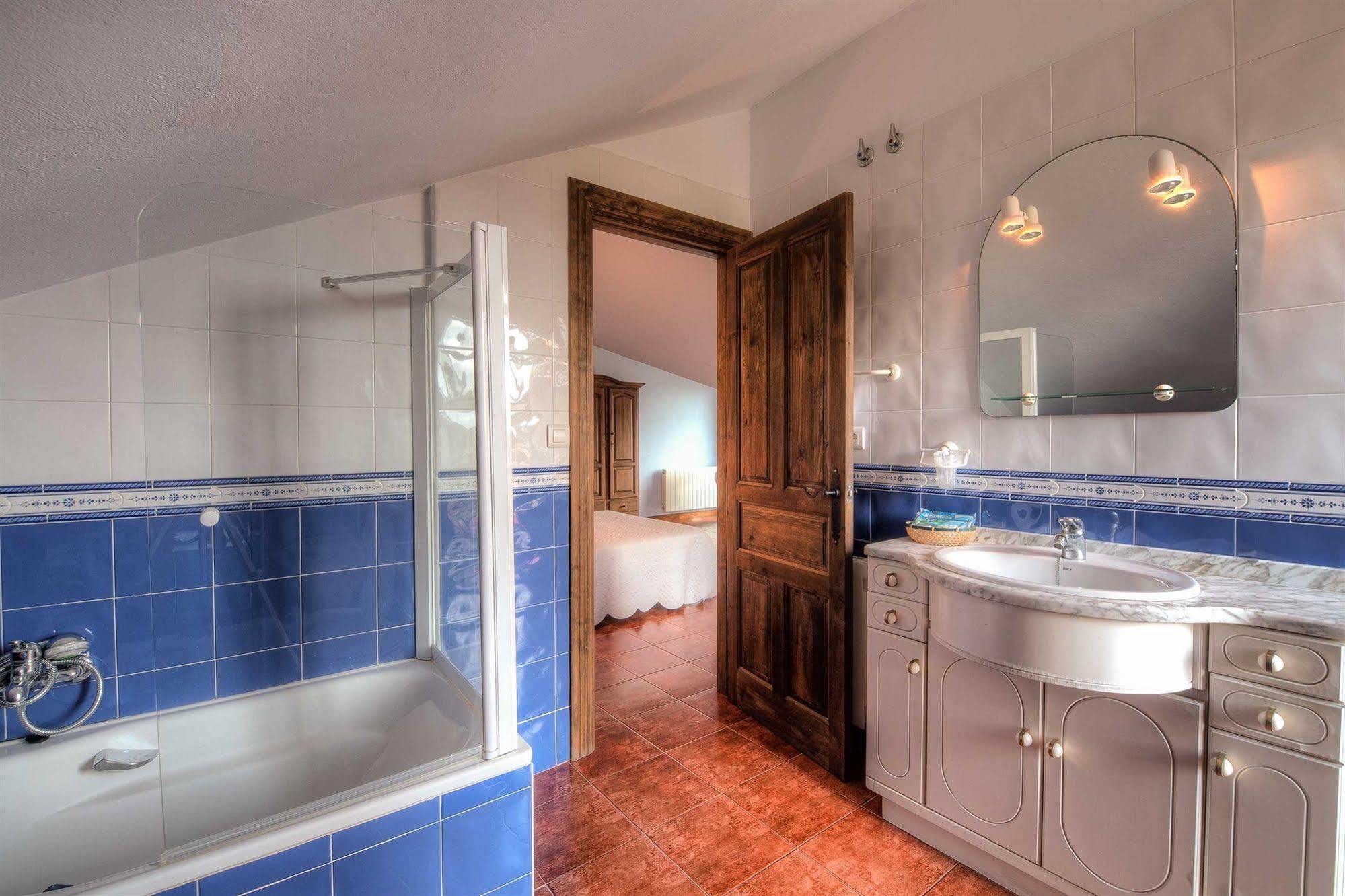 Posada De Ajo Esterno foto