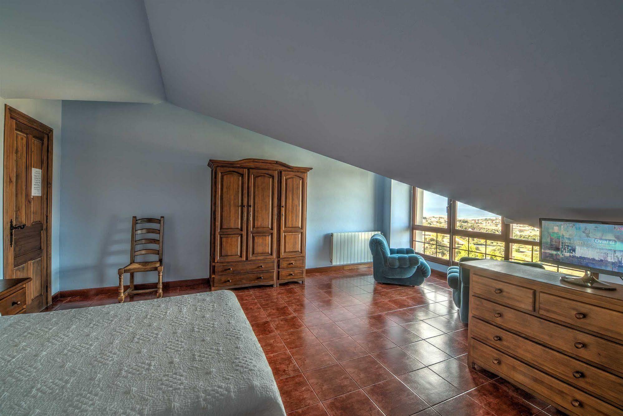 Posada De Ajo Esterno foto