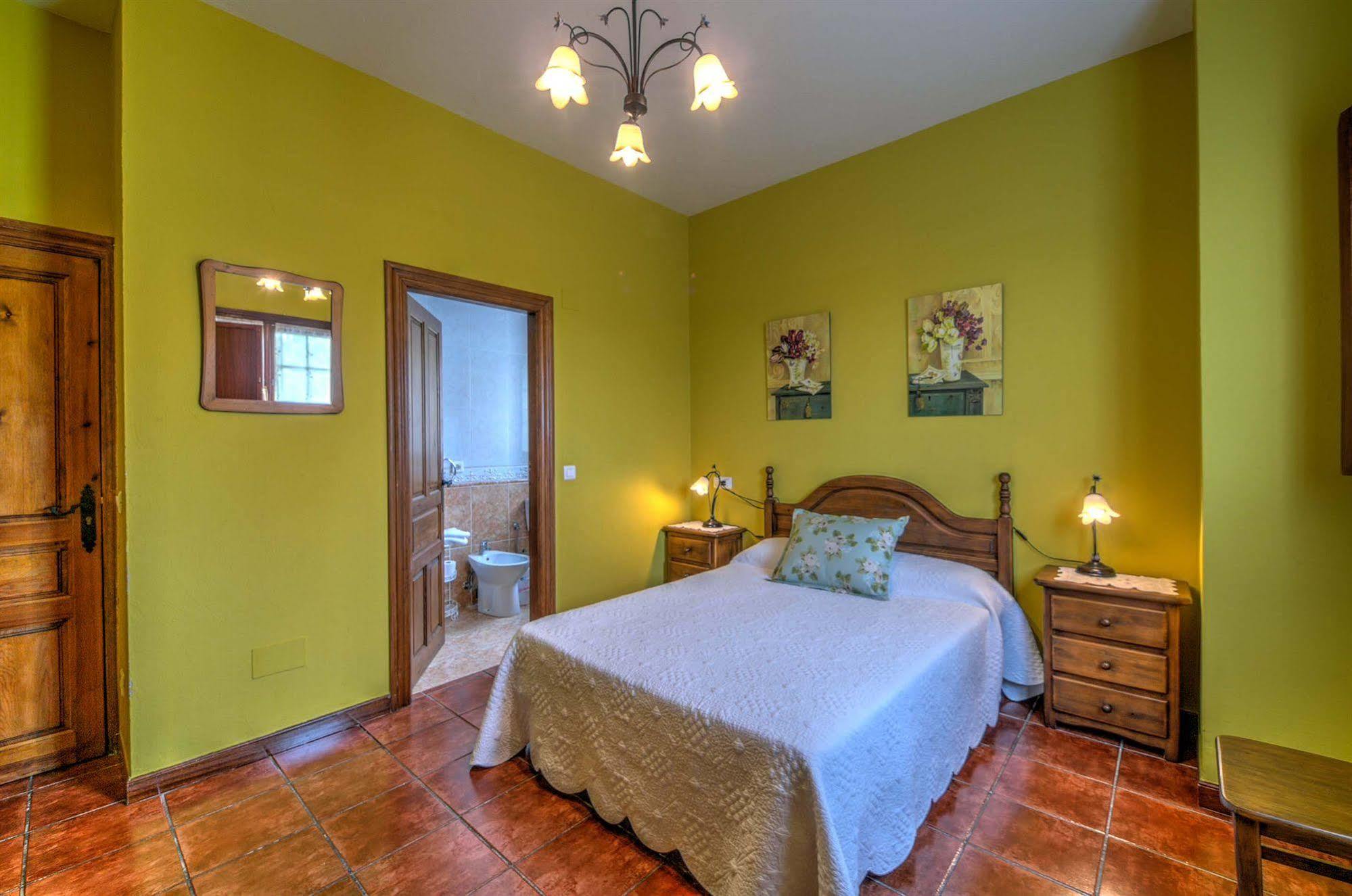 Posada De Ajo Esterno foto